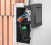 Kaiser 1068-05 UP1 Elektronik 60-as sorolható süllyesztett MÜDS szerelvénydoboz zsebbel +2 db szerelvényrögzítő csavarral