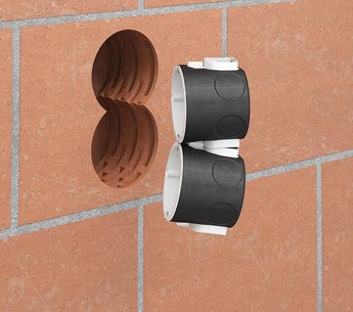 Kaiser 1564-01 tűzvédelmi sorolható süllyesztett szerelvénydoboz