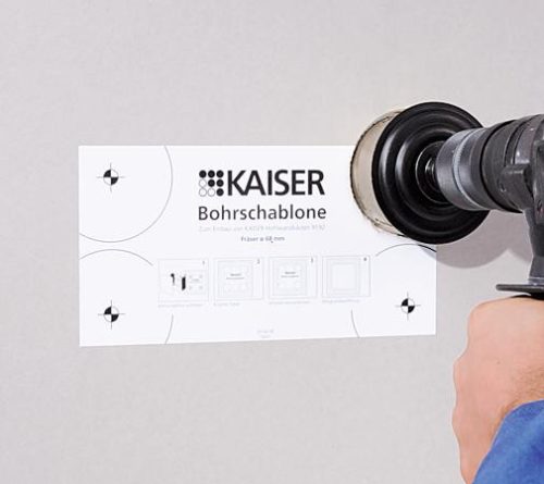 Kaiser 9195-91 négyzetes perforált gipszkarton elágazó doboz / kötődoboz fedéllel és sablonnal - méret: 105×105×53 mm