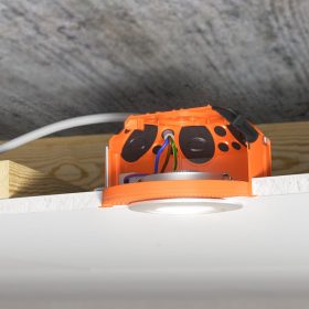   Kaiser 9273-50 O-range ECON® 120-as légtömör beépítődoboz álmennyezetbe univerzális szerelőlappal