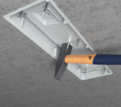 Kaiser 9914.10 1-es 326×104×118 mm nagyméretű sorolható központi leágazó födémsáv / kötődoboz beton falazatba és mennyezetbe