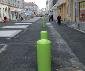 MENNEKES 83685 kültéri vandálbiztos energiaoszlop (készre szerelt)