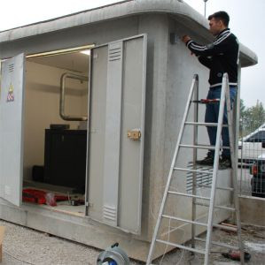 Palazzoli 520012 UNIBOX UNI B12 - 141×166×64 mm - festett alumínium elágazó és kötődoboz IP66/IP67