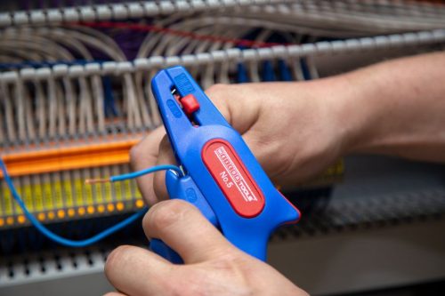 WeiconTOOLS 10006786 No. 5 automata vezetékcsupaszoló szerszám 0,2–6,0 mm² között