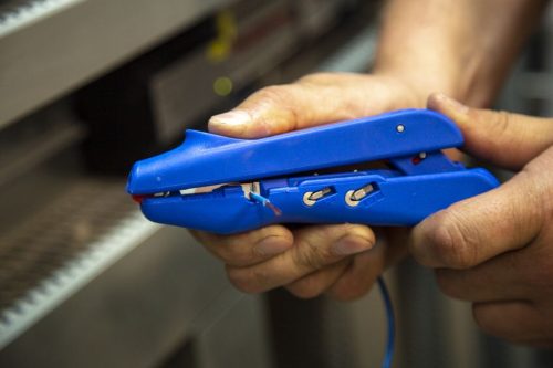 WeiconTOOLS 10007406 Duo-Crimp No. 300 körkábel, vezetékcsupaszoló és krimpelő szerszám