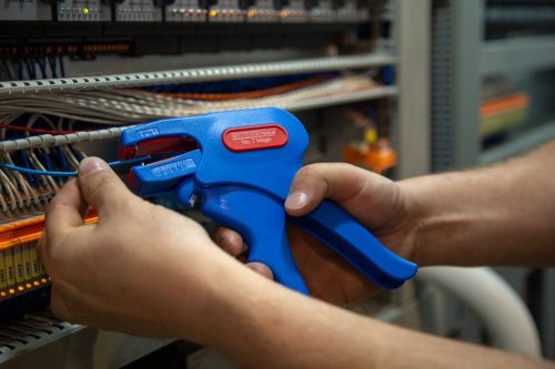 WeiconTOOLS 10018202 No. 7 Magic automata körkábel és vezetékcsupaszoló szerszám