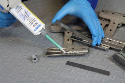 Weicon Easy-Mix RK-7100 - gyorsan kötő, nagyon erős szerkezeti akril ragasztó - 50 ml - krémfehér