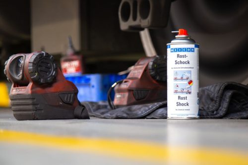 Weicon Rust Shock - "kémiai csavarkulcs” berozsdásodott menetek oldása másodpercek alatt  - 400 ml - átlátszó