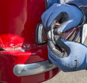 Weicon Repair Stick Steel - ACÉL töltetű kétkomponensű javítógyurma 57g - gyors kötés