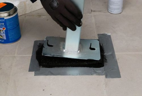 Weicon GMK 2510 erős, tartósan rugalmas 2-komponensű gumi-fém ragasztó dinamikus terhelésnek kitett felületekhez 324g