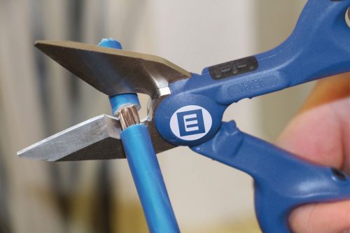 WeiconTOOLS 10100025 No. 35 profi villanyszerelő olló 55 HRC pengékkel és biztonsági övcsipesszel