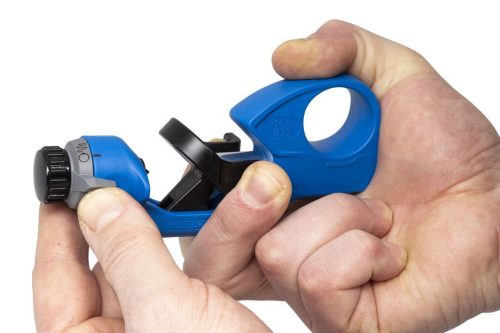 WeiconTOOLS 10058056 No. 29 Spirális, kör és hosszanti kábelcsupaszoló szerszám Ø 4,5-29 mm kábelekhez, cserélhető pengével