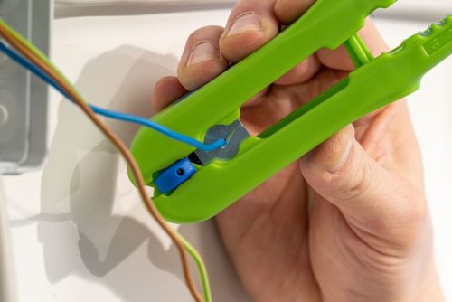 Weicon GREEN LINE No. 400 multifunkcionális kábel csupaszoló és vezeték blankoló szerszám hosszanti hasítópengével, oldalcsípővel